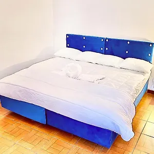 New In Loures Homestay