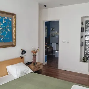 The Coolest Place Near The Airport! Homestay